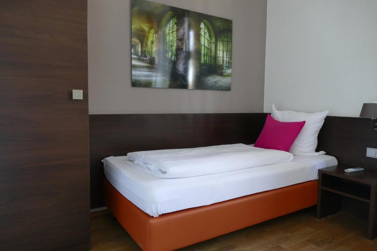 Das Steeps Ihr Brauhaus Und Hotel โคโลญ ภายนอก รูปภาพ